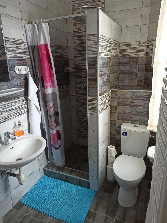 Harmatcsepp Apartmanház Nyíregyháza Kültér fotó